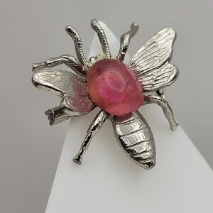 Silver Tone Bee with Pink Resin? Cabochon Brooch